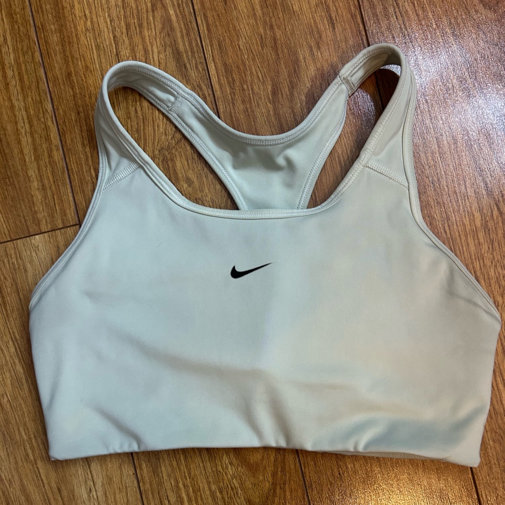 Nike Dri-Fit Women's Mint Green Sports Bra Size Medium